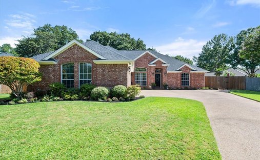 House in Mansfield, Texas, United States 1