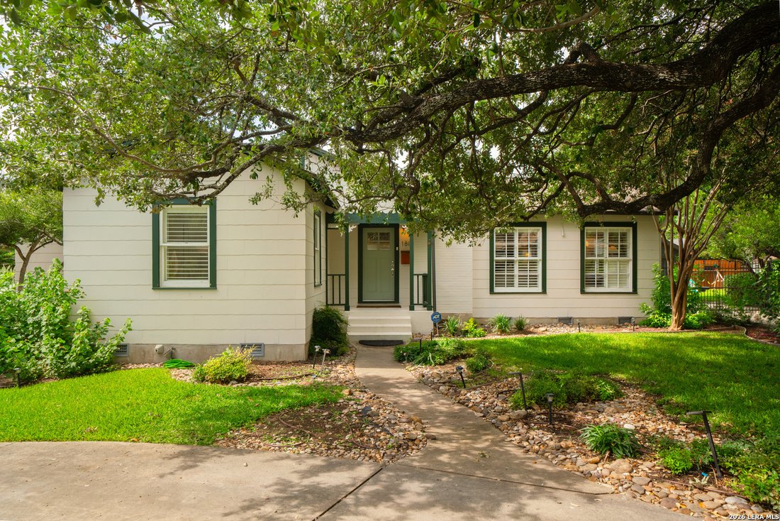 House in San Antonio, Texas, United States 2 - 18494912