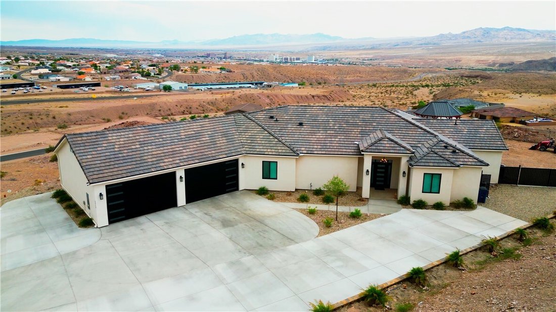 House in Bullhead City, Arizona, United States 1 - 18492303