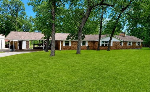 House in Athens, Texas, United States 1