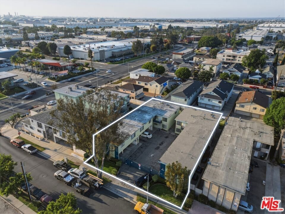 Torrance, California, United States 5 - 18494440