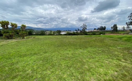 Land in Quito, Pichincha, Ecuador 1
