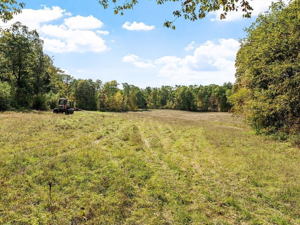 Land in Lancaster, Massachusetts, United States 1 - 18494842