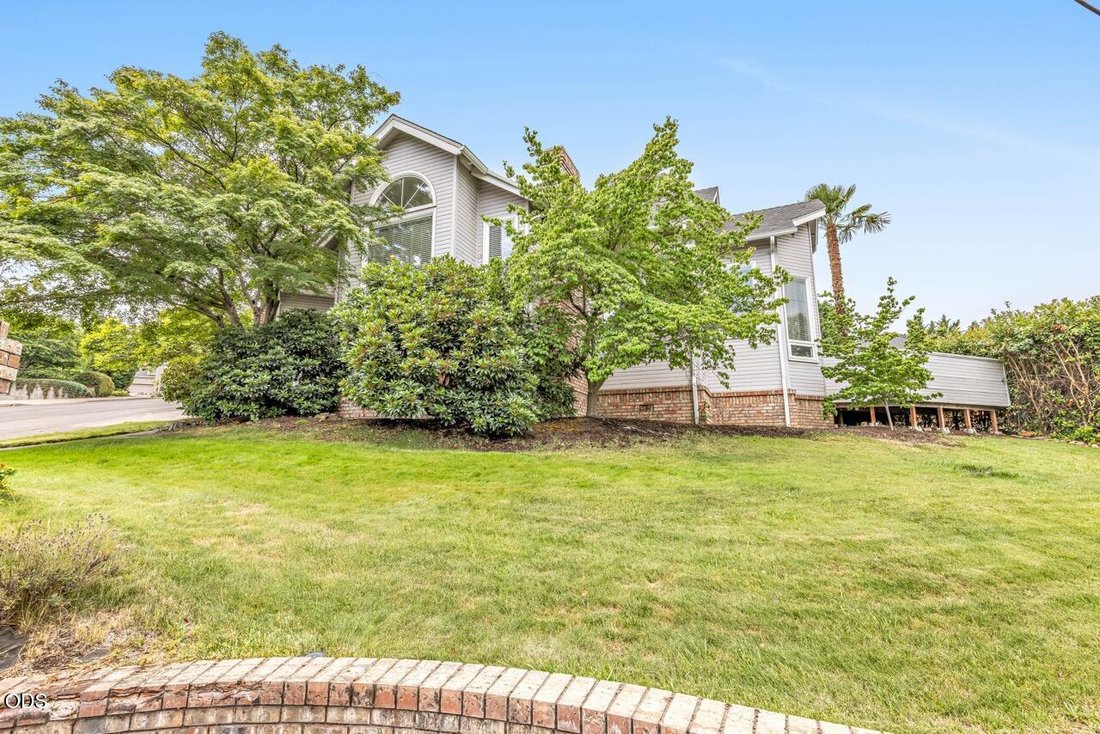 House in Medford, Oregon, United States 3 - 18494411