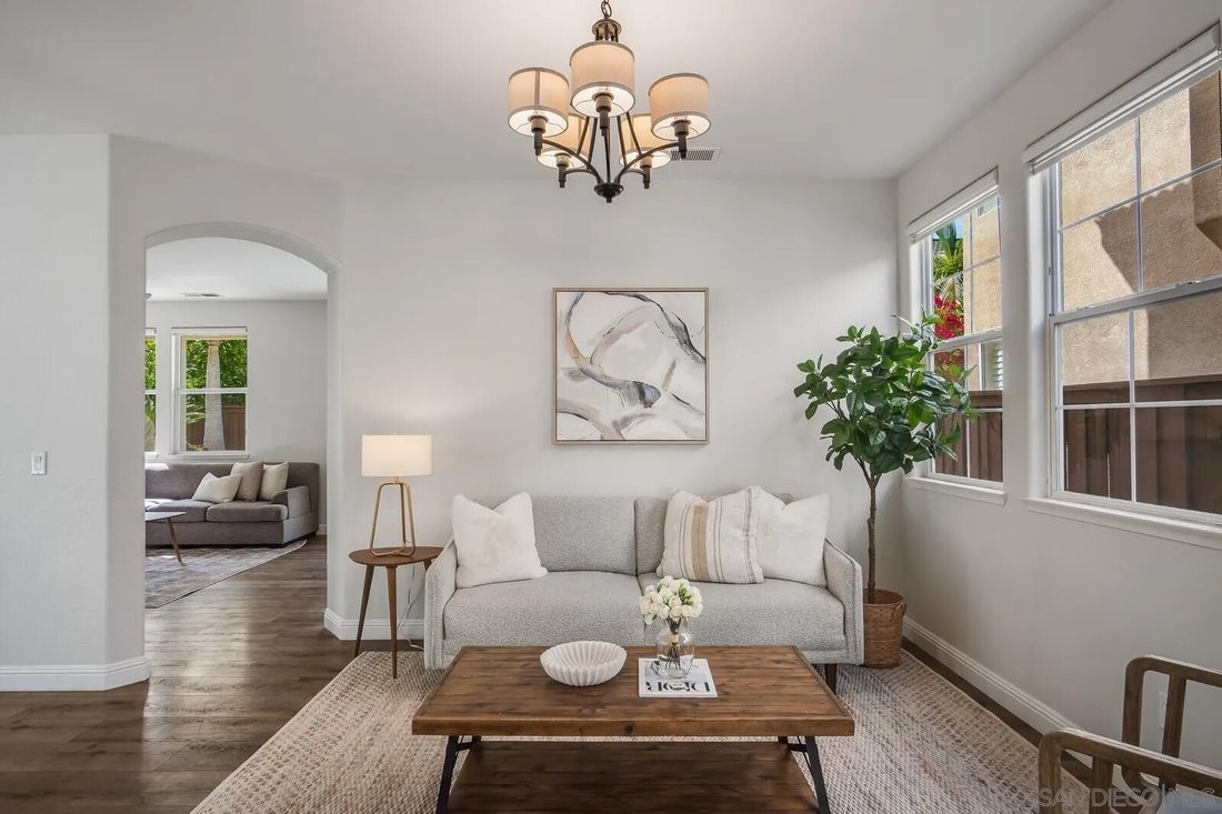 Condo in San Diego, California, United States 3 - 18493727