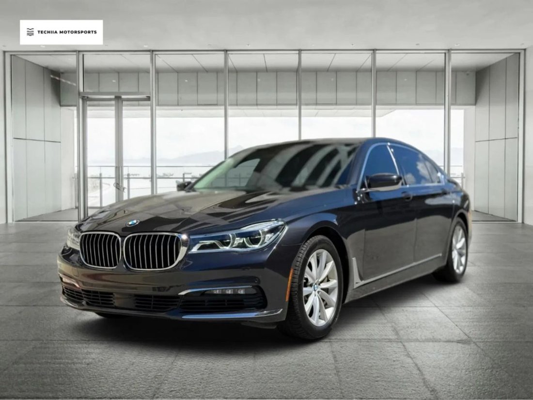 Sedan in Inglewood, CA, United States 1 - 17656469