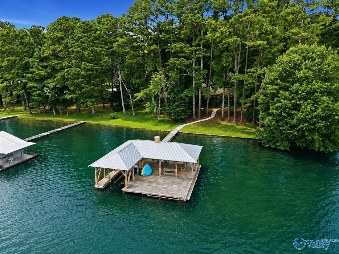 House in Guntersville, Alabama, United States 3 - 18493284