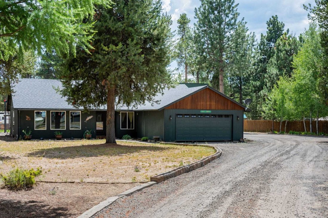 House in La Pine, Oregon, United States 3 - 17672112
