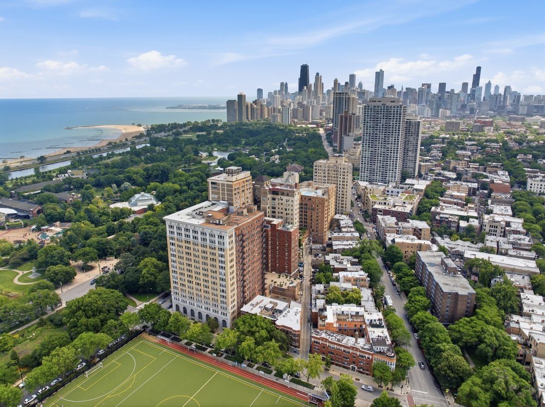 Condo in Chicago, Illinois, United States 2 - 18494674