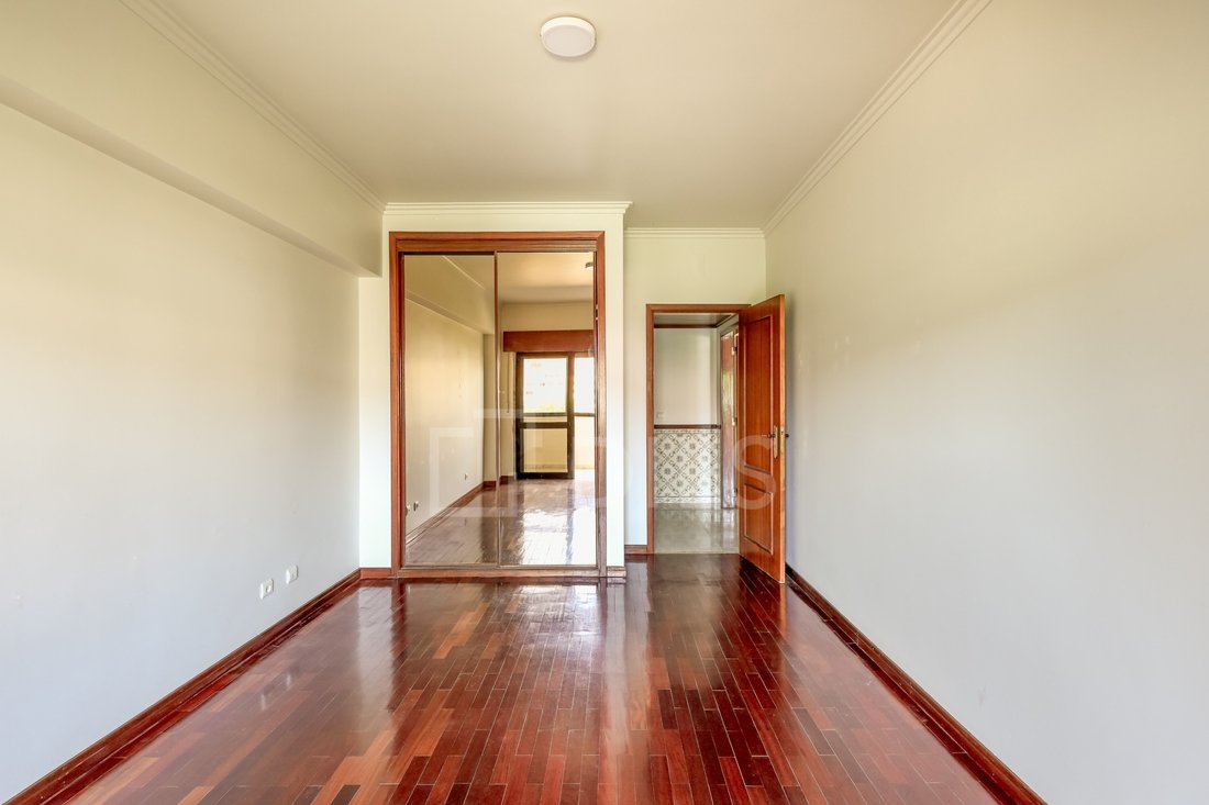 Apartment in Carnaxide e Queijas, Lisbon, Portugal 4 - 18495177