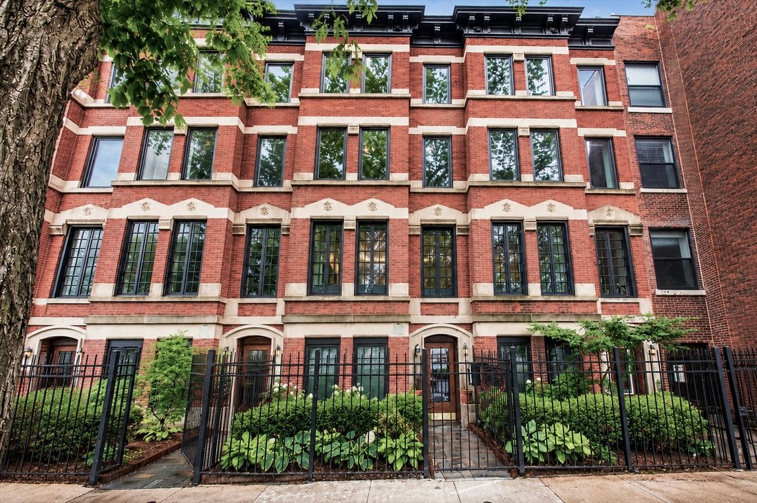 Condo in Chicago, Illinois, United States 1 - 18494674