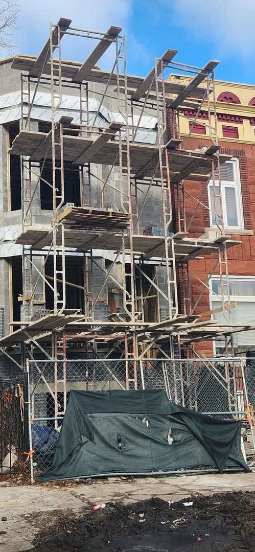 House in Chicago, Illinois, United States 1 - 18494686