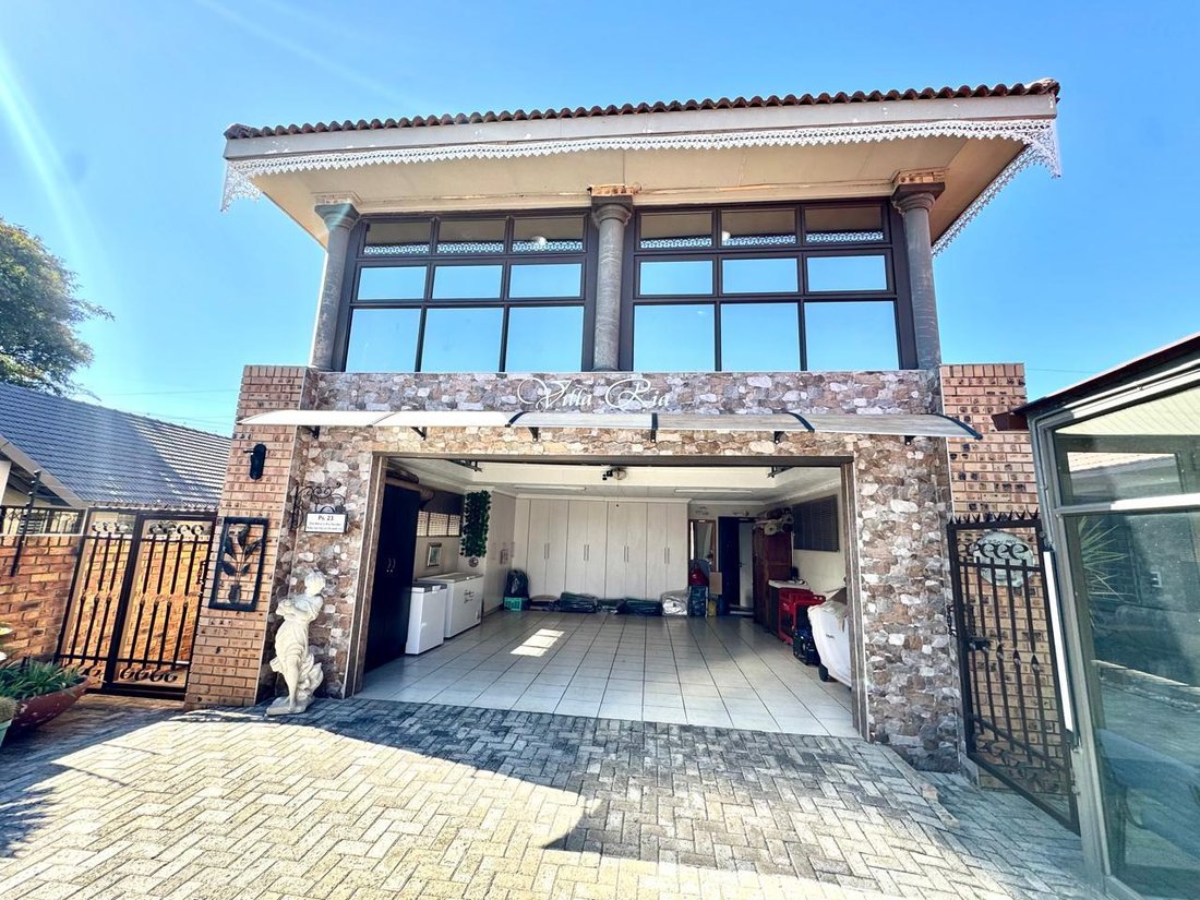 House in Secunda, Mpumalanga, South Africa 1 - 18492218