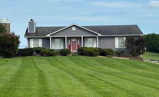 House in Harrodsburg, Kentucky, United States 1