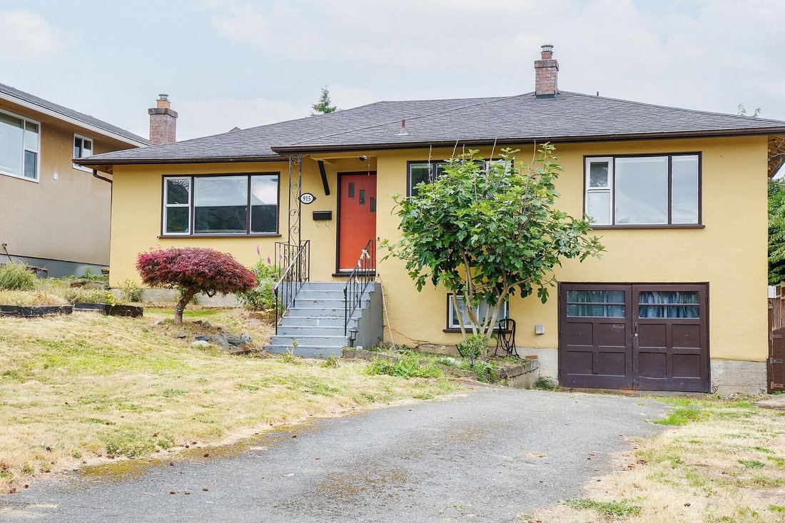 House in Victoria, British Columbia, Canada 1 - 18348713