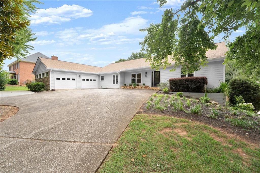 House in Roswell, Georgia, United States 1 - 18494939