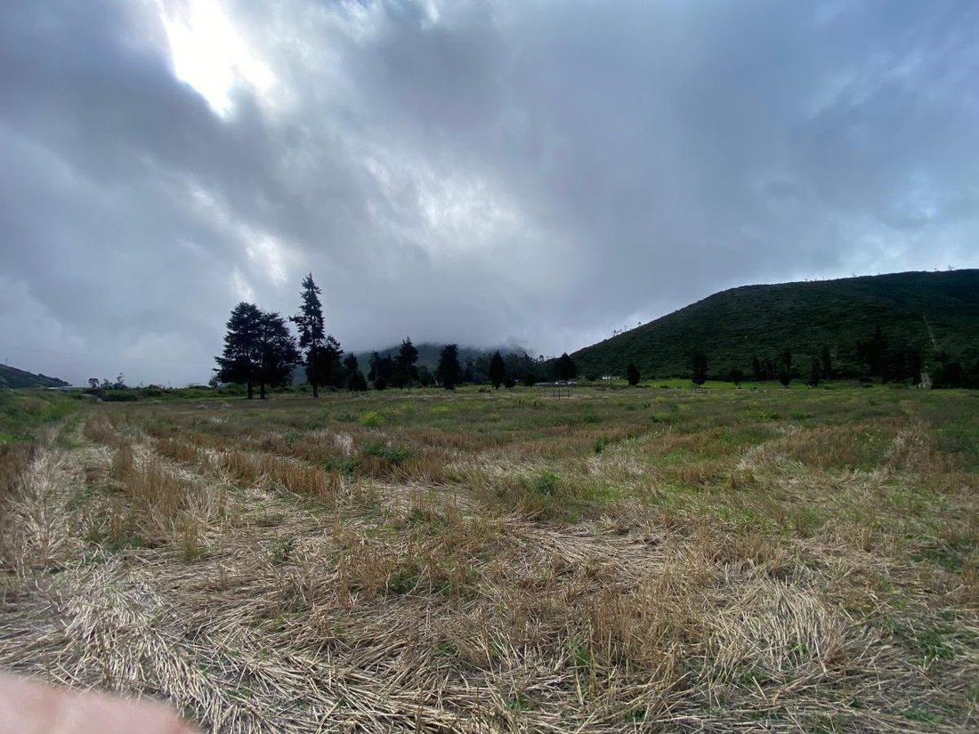 Land in Quito, Pichincha, Ecuador 5 - 18492569