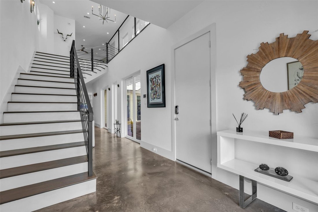 House in Houston, Texas, United States 4 - 18494026