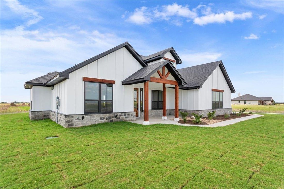 House in Salado, Texas, United States 2 - 18493360