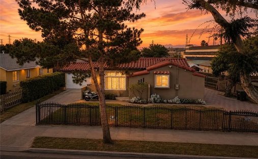South Gate, California, United States 1