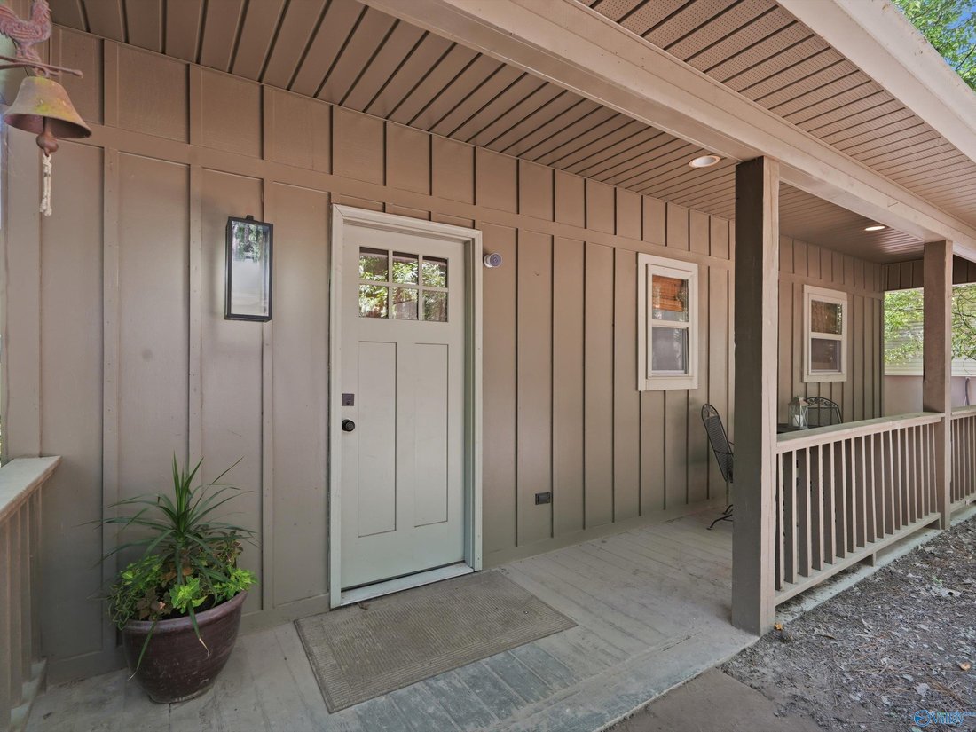 House in Guntersville, Alabama, United States 4 - 18493284