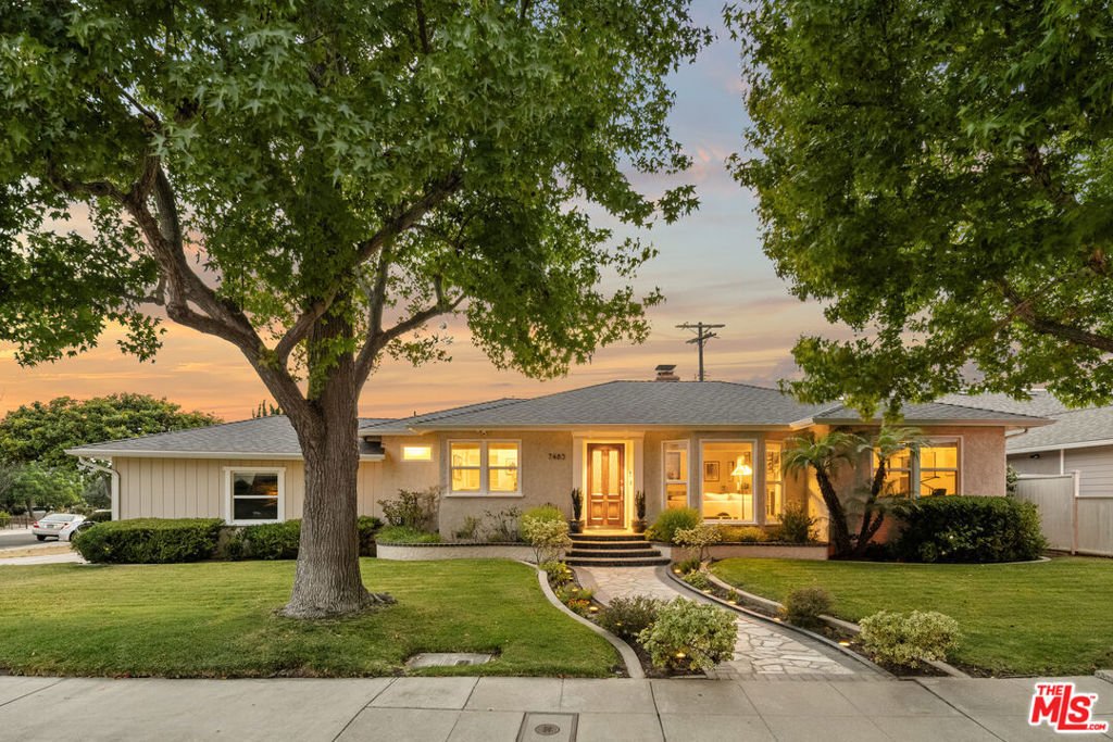 House in Los Angeles, California, United States 1 - 18494427