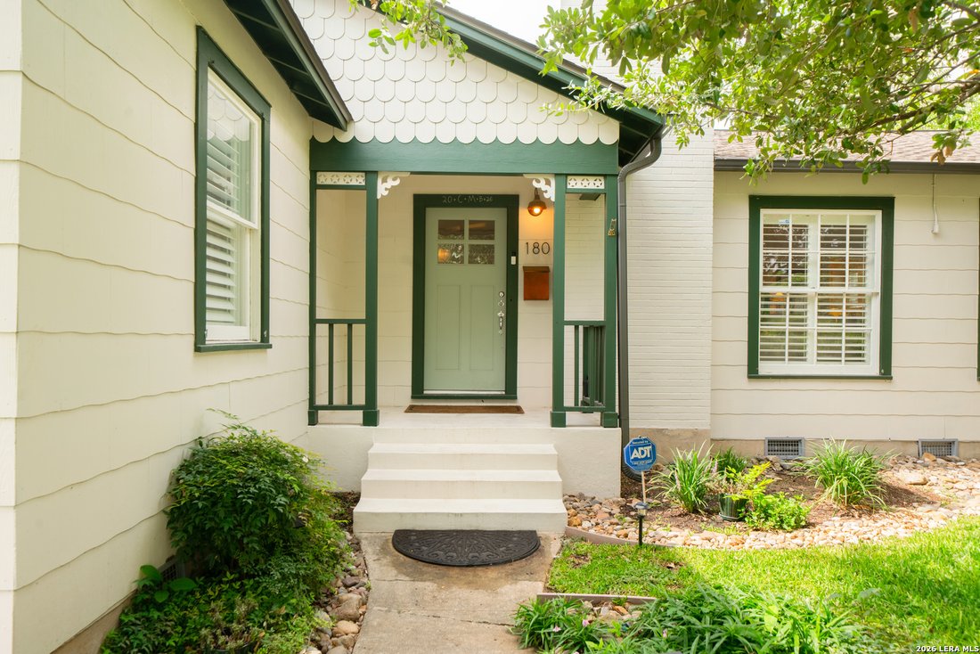 House in San Antonio, Texas, United States 1 - 18494912
