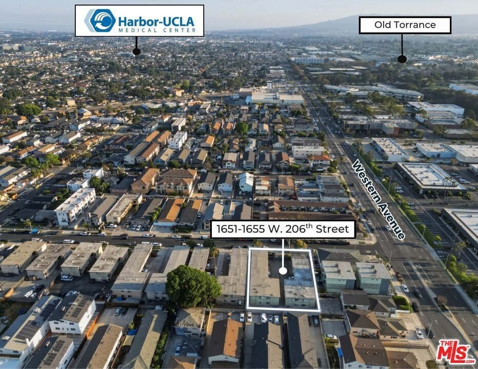 Torrance, California, United States 4 - 18494440