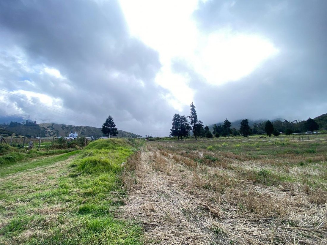 Land in Quito, Pichincha, Ecuador 4 - 18492569