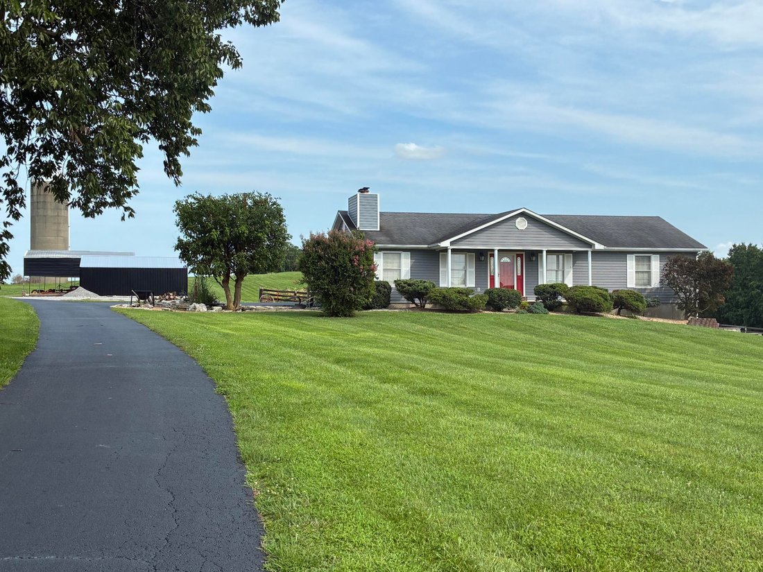 House in Harrodsburg, Kentucky, United States 5 - 18425281