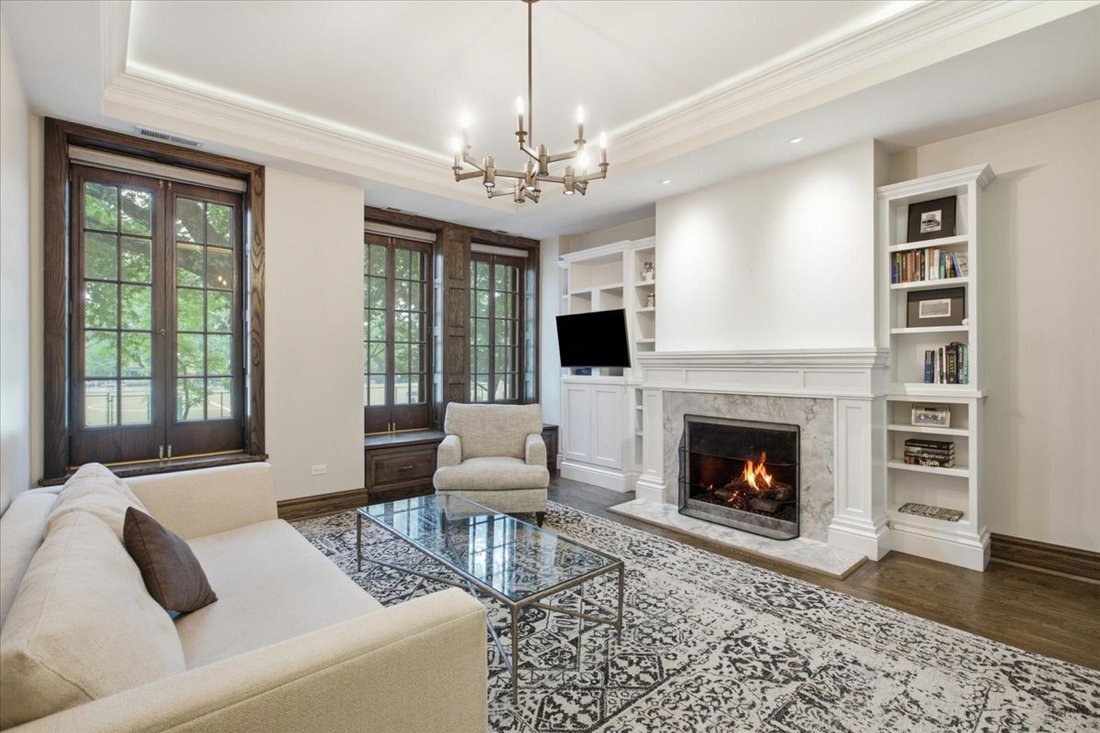 Condo in Chicago, Illinois, United States 3 - 18494674