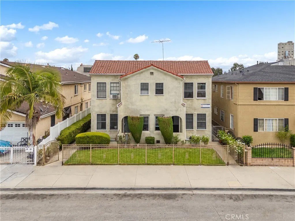 East Los Angeles, California, United States 2 - 18493594