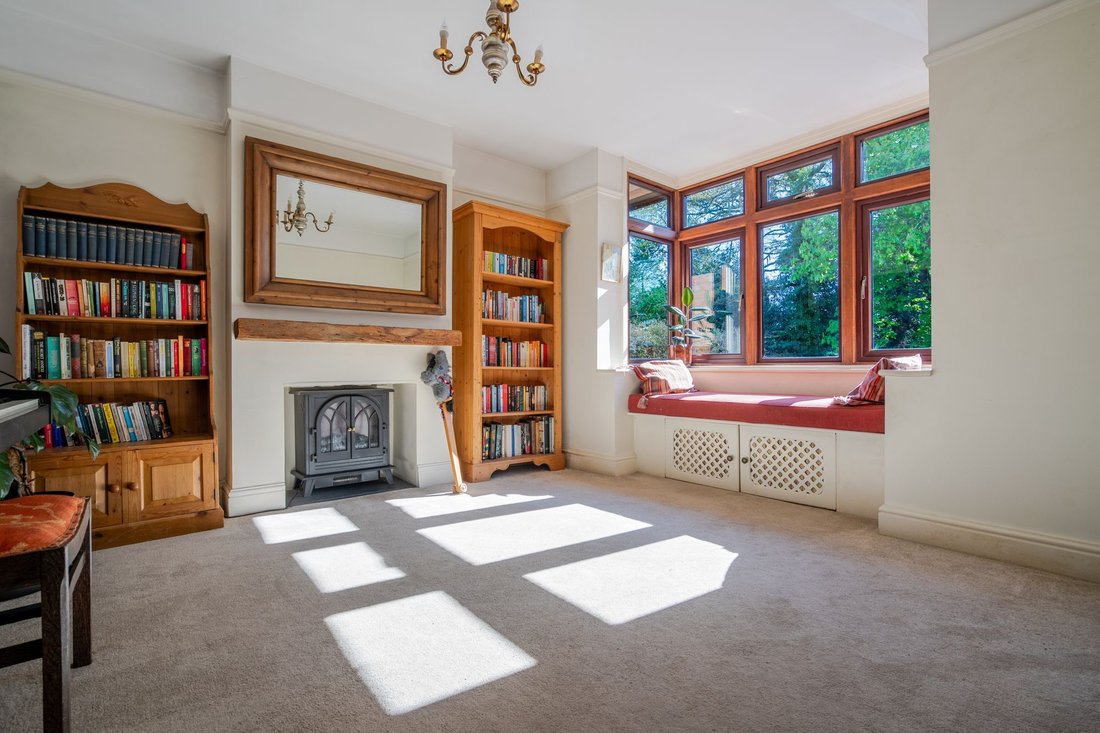 House in Ascot, England 2 - 18493130
