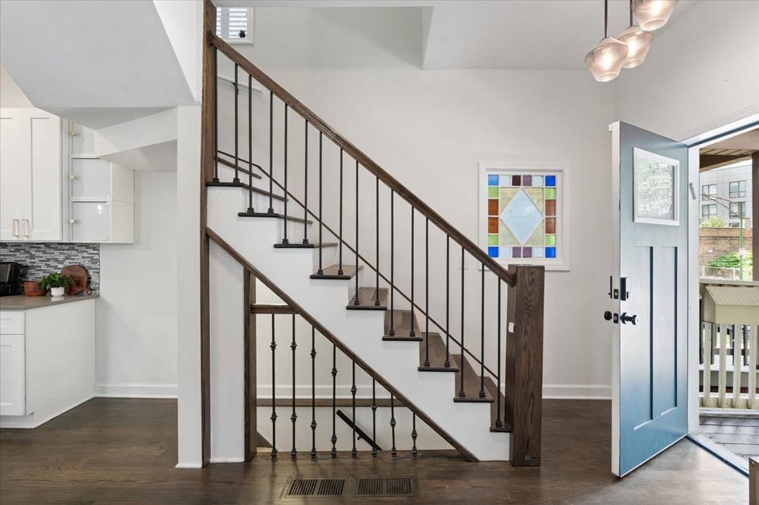 House in Chicago, Illinois, United States 4 - 18494696