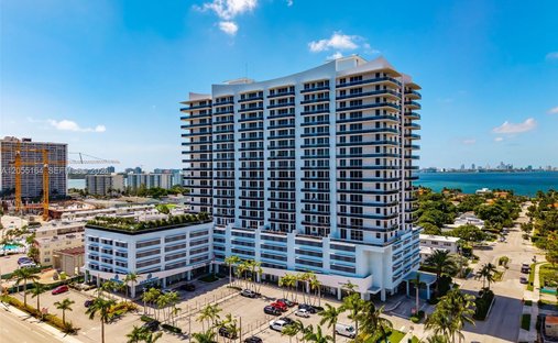 Condo in Miami Beach, Florida, United States 1