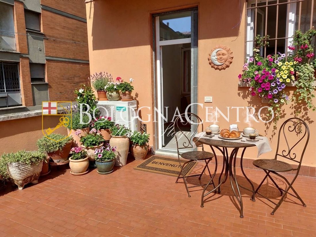 Apartment in Irnerio, Bologna, Italy 1 - 18493331