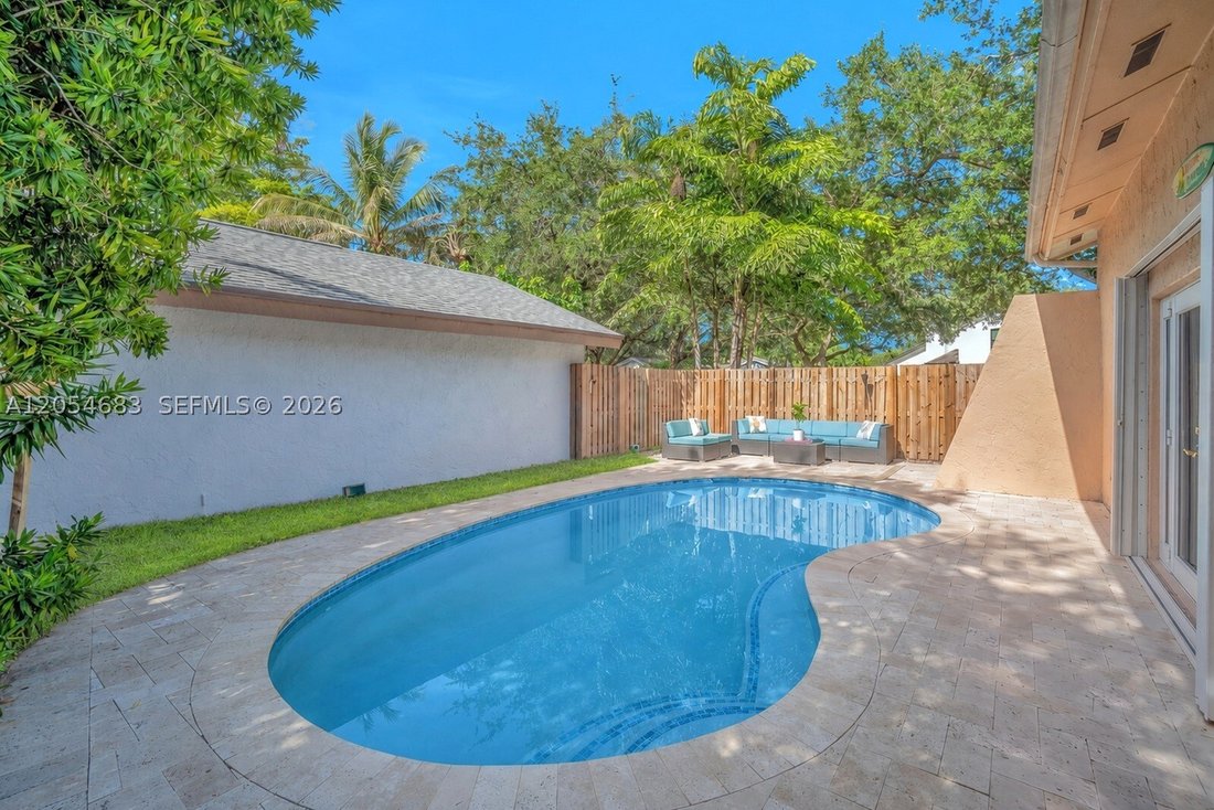Casa a Pembroke Pines, Florida, Stati Uniti 1 - 18493492