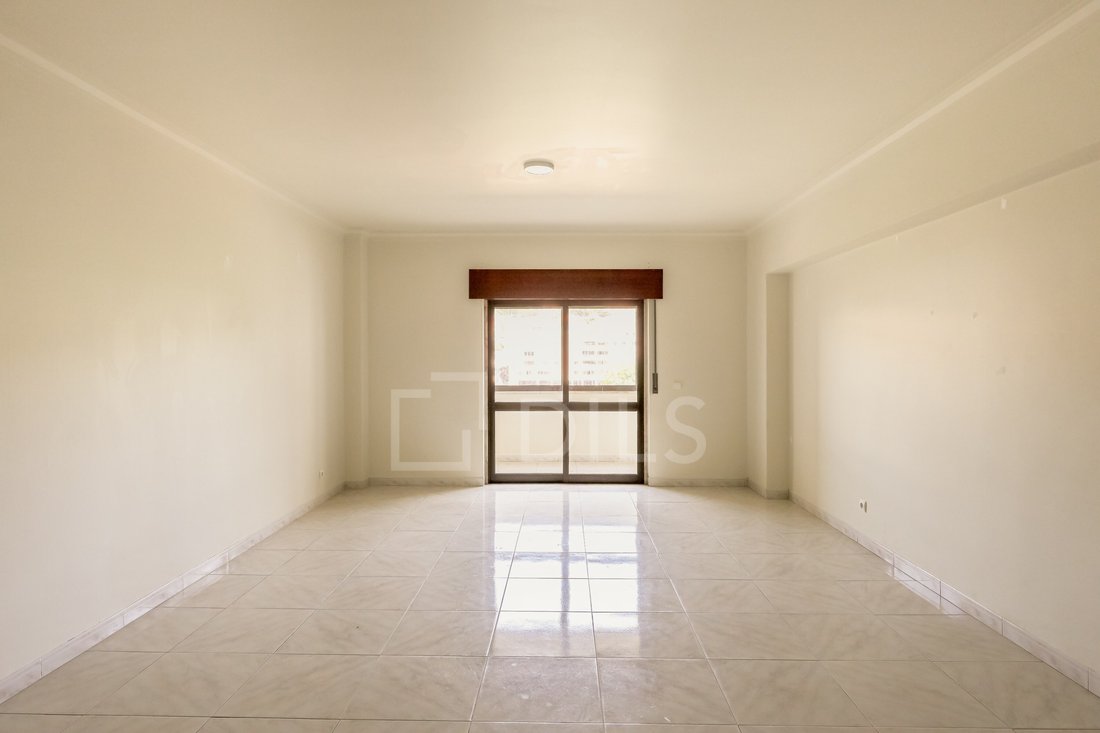 Apartment in Carnaxide e Queijas, Lisbon, Portugal 5 - 18495177