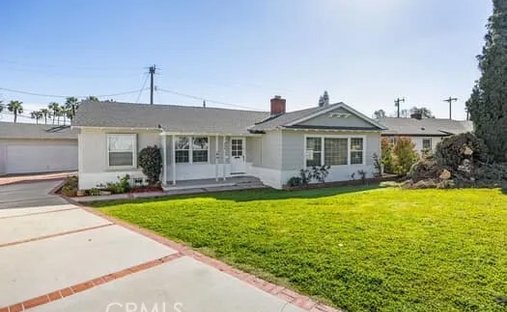 House in Fullerton, California, United States 1