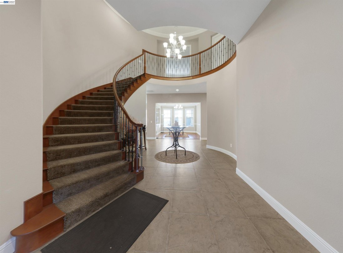 House in Hayward, California, United States 5 - 18493134
