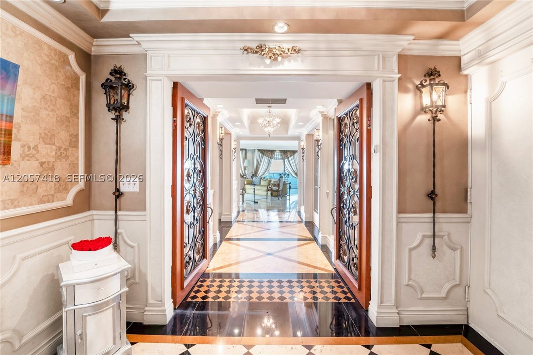 Condo in Miami Beach, Florida, United States 2 - 18493490