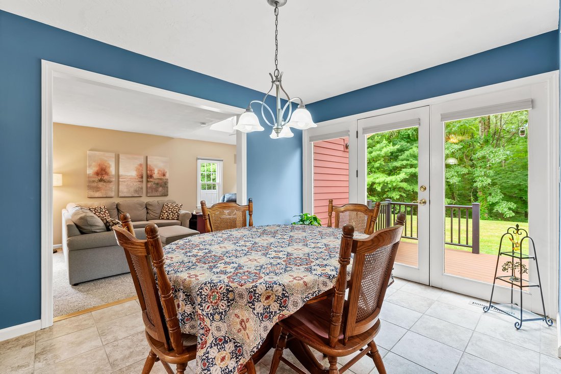 House in Shrewsbury, Massachusetts, United States 5 - 18492150