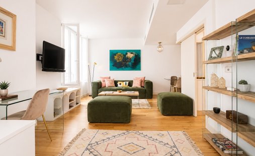House in Misericordia, Lisbon, Portugal 1