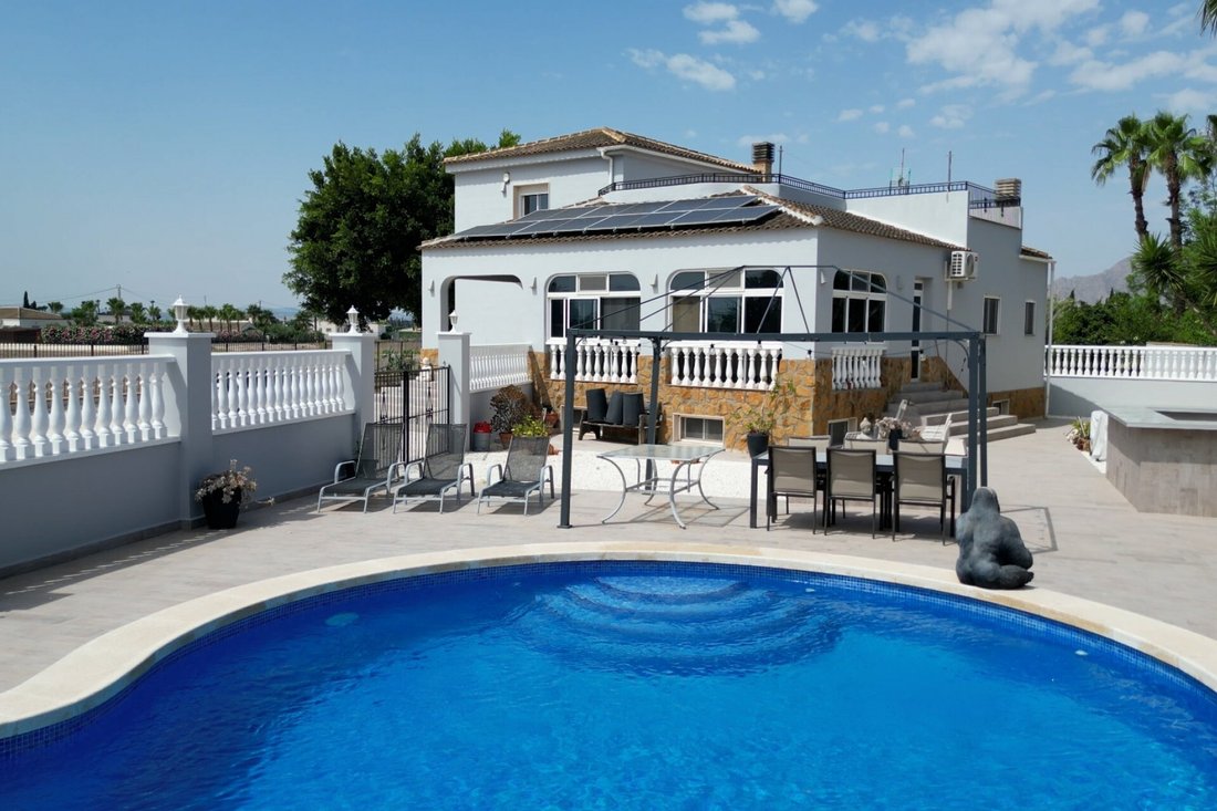 Finca in Catral, Valencian Community, Spain 1 - 16960939
