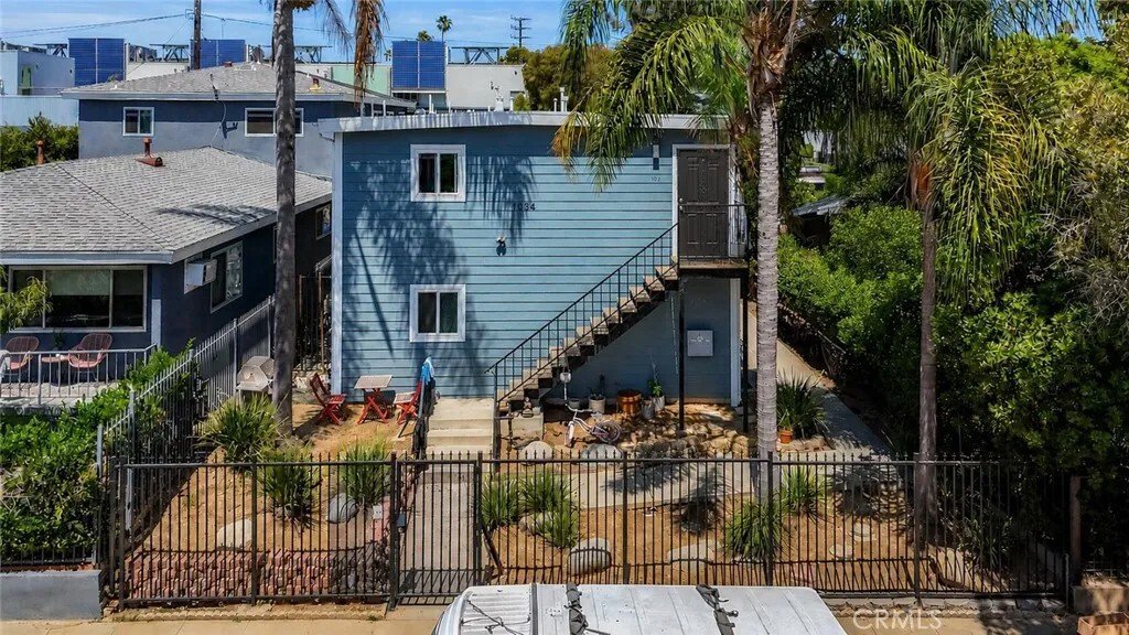 Los Angeles, California, United States 1 - 18493541