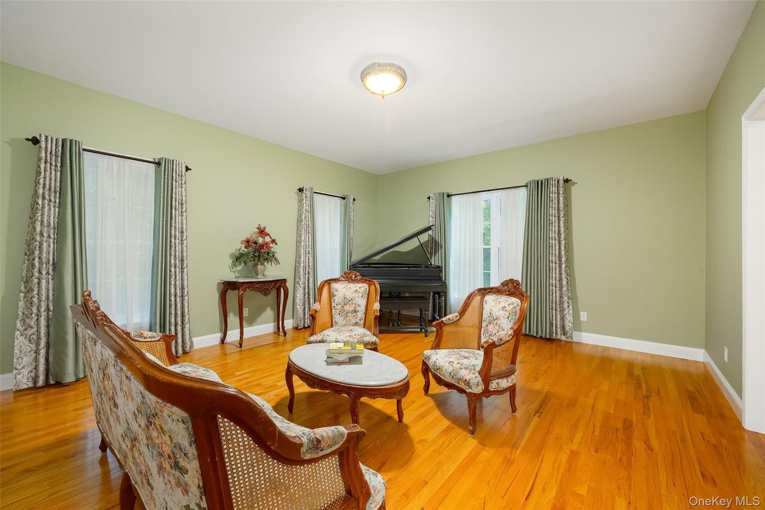 House in Holmes, New York, United States 3 - 18495020
