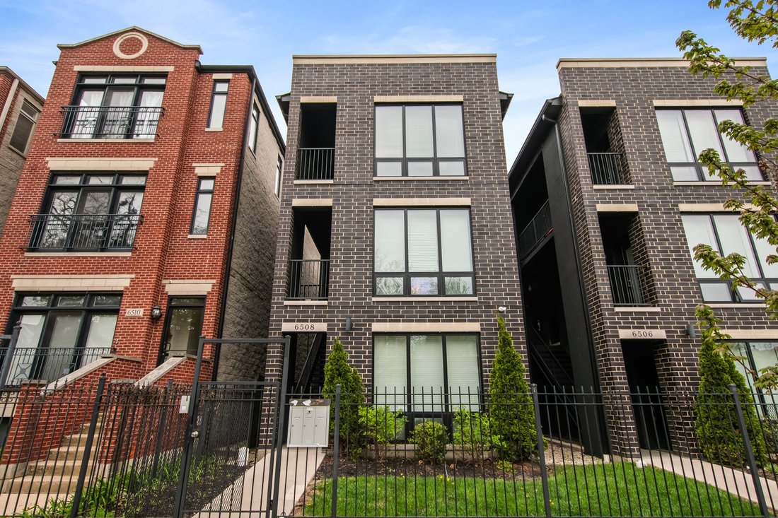 Chicago, Illinois, United States 1 - 18494695