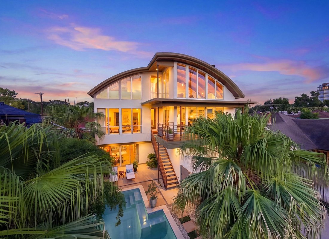 House in Houston, Texas, United States 1 - 18494845
