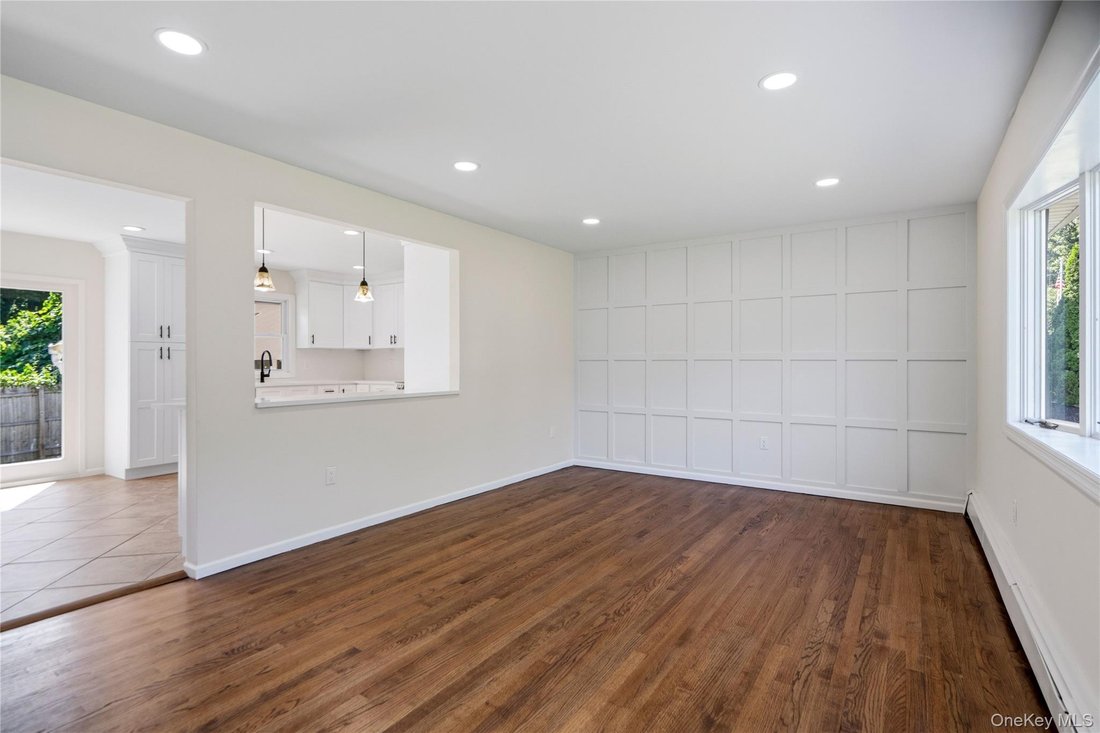 House in Miller Place, New York, United States 4 - 18495011