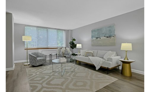 Condo in New Rochelle, New York, United States 1
